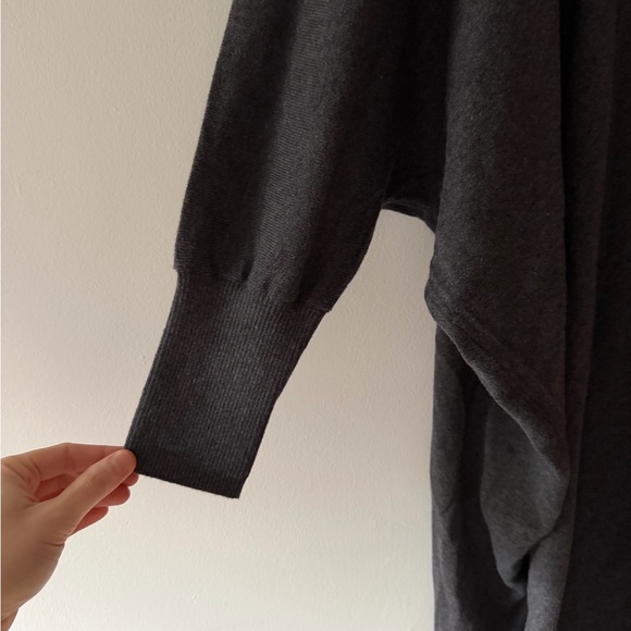 Mersea Chelsea Kimono on Inkwell Charcoal Grey One Size Open Front Cardigan - Picture 6 of 15